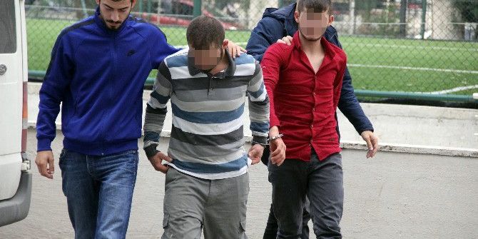 Uyuşturucu Ticaretinden Yakalanan Kardeşlerden Birine Beraat, Diğerine 4 Yıl 2 Ay Hapis