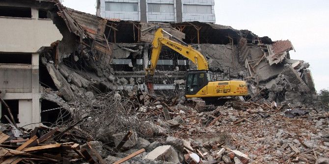 Madde Bağımlıların Meskeni Yıkılıyor