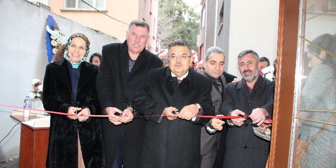 Başkan Yağcı Etüt Merkezi Açtı