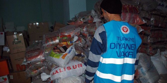 Diyarbakır’dan Halep’e 6 Tır Yardım