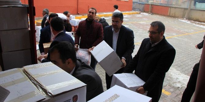 İlkokul Öğrencilerinden Halep’e Yardım