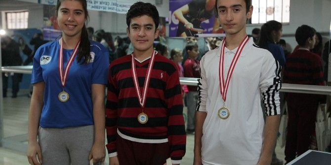 Odunpazarı’nda Masa Tenisi Heyecanı