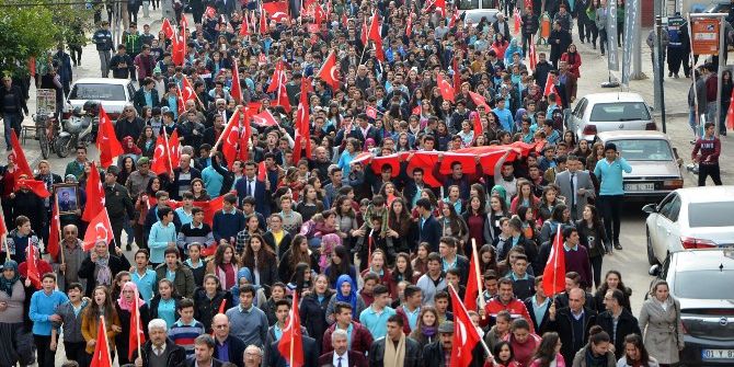Adana’da “Teröre Karşı Milli Birlik Ve Beraberlik” Yürüyüşü