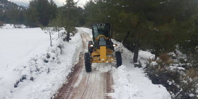 Osmaniye’de Karla Mücadele