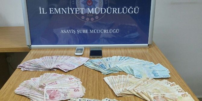 Uyanık Soyguncular Yakayı Ele Verdi