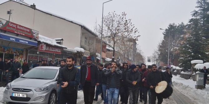 Bingöl’de Davullu Zurnalı Elektrik Tepkisi