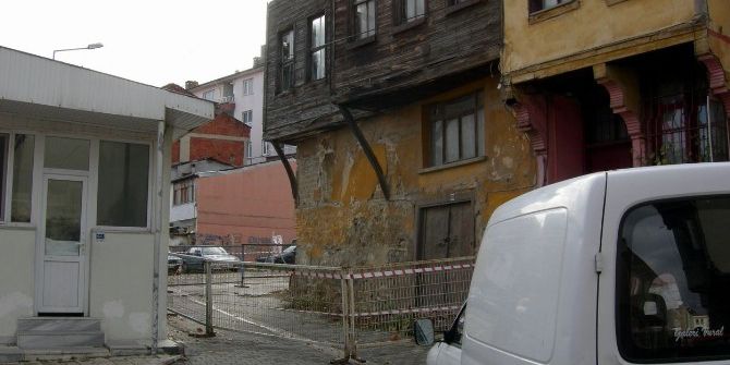 Mudanya’da Metruk Binalar Tehlike Saçıyor