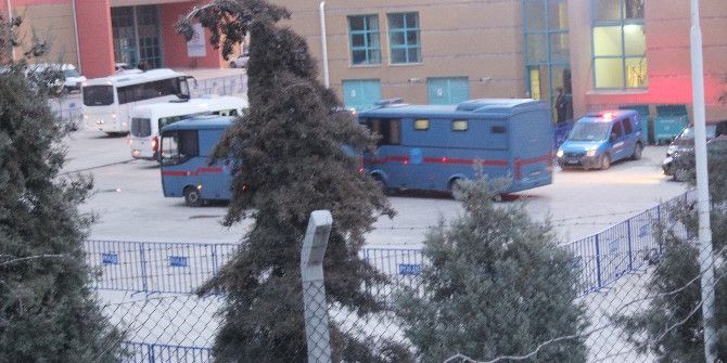 Darbe Girişiminin İlk Askeri Davası Başladı