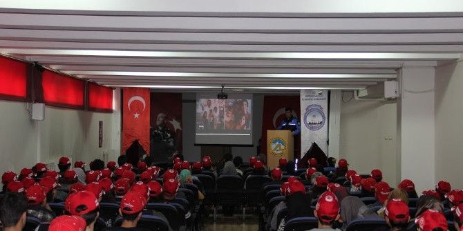 Öğrencilere ’15 Temmuz’ Anlatıldı