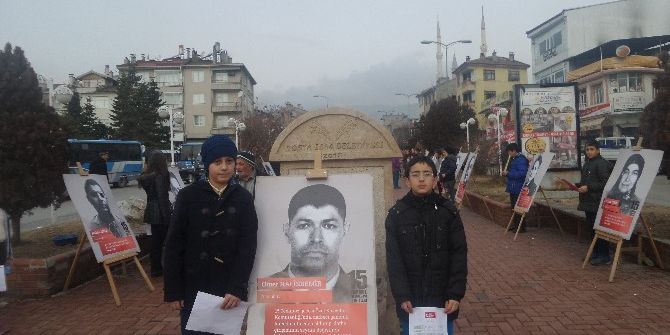 Tosyalı Öğrencilerden 15 Temmuz Şehitler Sergisi