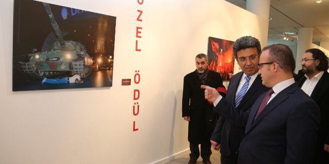 15 Temmuz Fotoğraf Yarışması’nın Başarılı Kareleri Cksm’de