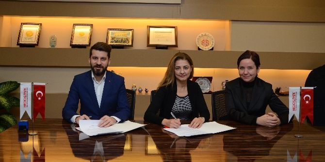 Antalya Aile Hekimleri Derneği’ne İndirimli Sağlık Hizmeti