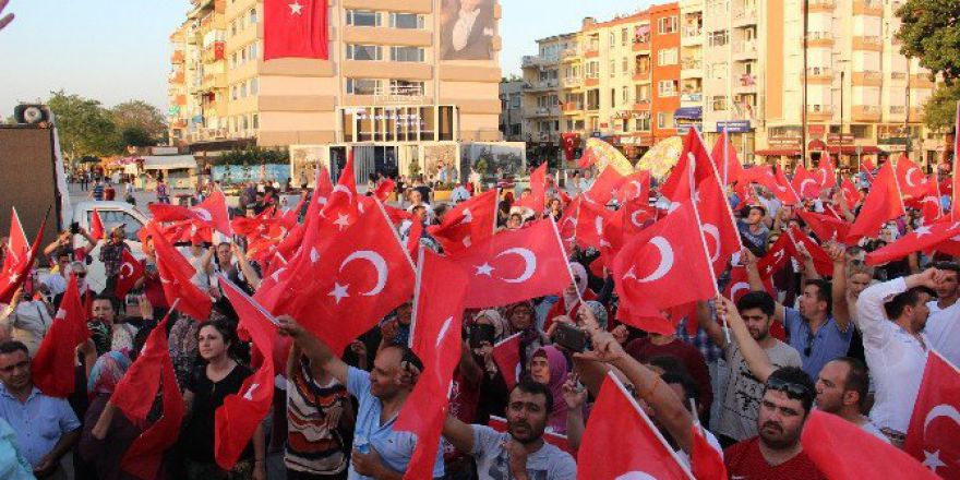 Çanakkale’de 6 Askeri Savcı Ve Hakim Gözaltında