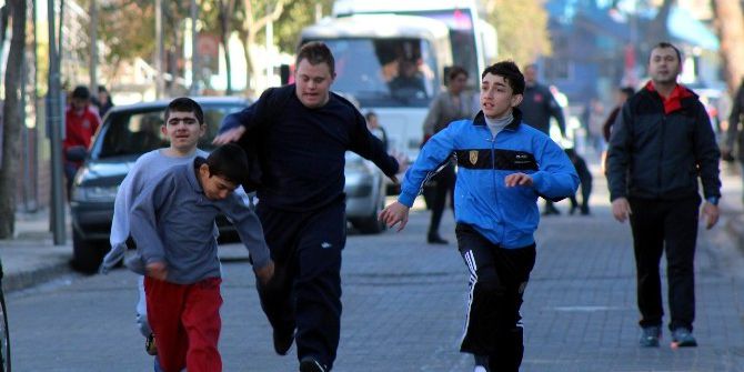 Özel Öğrenciler De Atatürk İçin Koştu