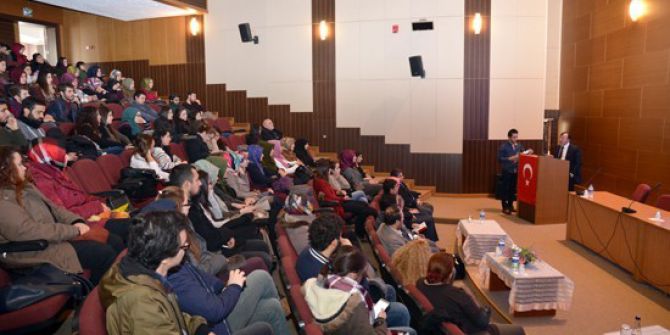Kırıkkale Üniversitesi’nde Mehmet Akif Konferansı