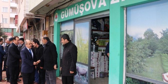 Vali Gümüşova’yı İnceledi