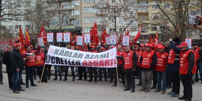 Asgari Ücrette İşçinin Ailesi Dikkate Alınmalıdır