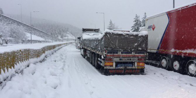 Adana - Pozantı Otoyolunda Kar Esareti Bitti