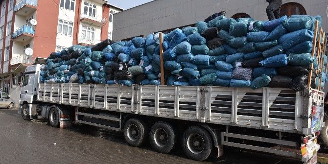 Dursunbey’in Yardımları Halep’e Ulaştı