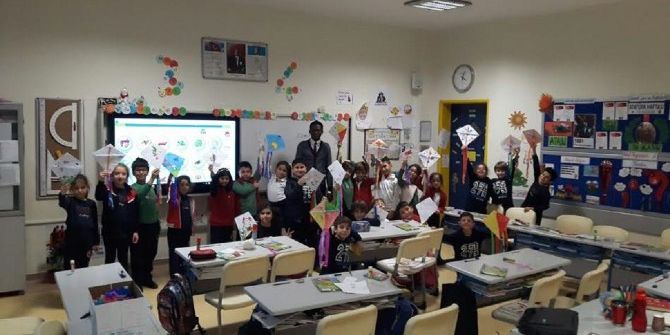 Gkv’liler Barışı Uçurtmalarına Yansıttılar