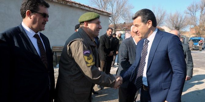 Vali Çelik, İsmetpaşa Mahallesi Sakinleriyle Bir Araya Geldi