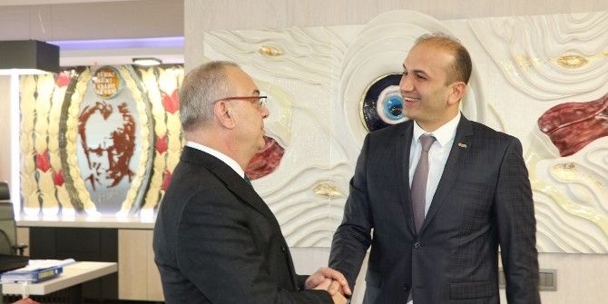 Bir Sera Desteği De Bağcılık Araştırma’ya