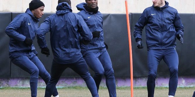 Osmanlıspor Kupa Hazırlıklarına Başladı