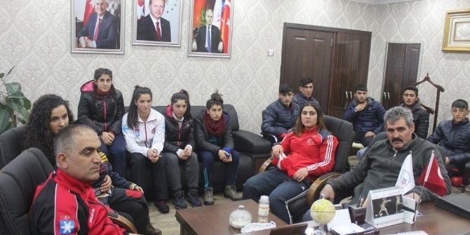 Kayaklı Koşuda Ağrı Fırtınası