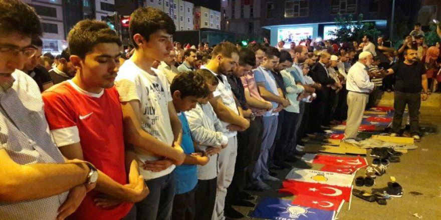 Batman’da  Hayatını Kaybedenler İçin Gıyabi Cenaze Namazı Kılındı