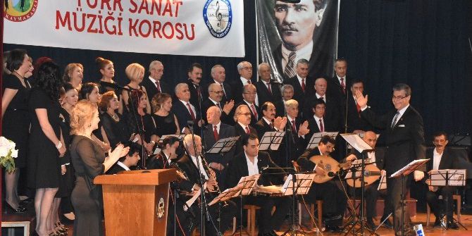 Yusuf Nalkesen Ve Egeli Bestekârlar Konseri Büyüledi