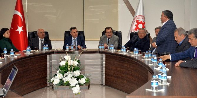 Vali Elban, Sivil Toplum Kuruluşları Temsilcileri Ve İş Adamlarıyla Bir Araya Geldi