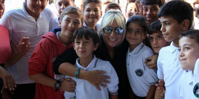 Kadın İlçe Milli Eğitim Müdüründen Okullara ’Noel’ Uyarısı