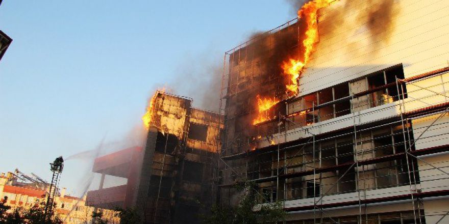 Hastane Yangınında Sabotaj Şüphesi