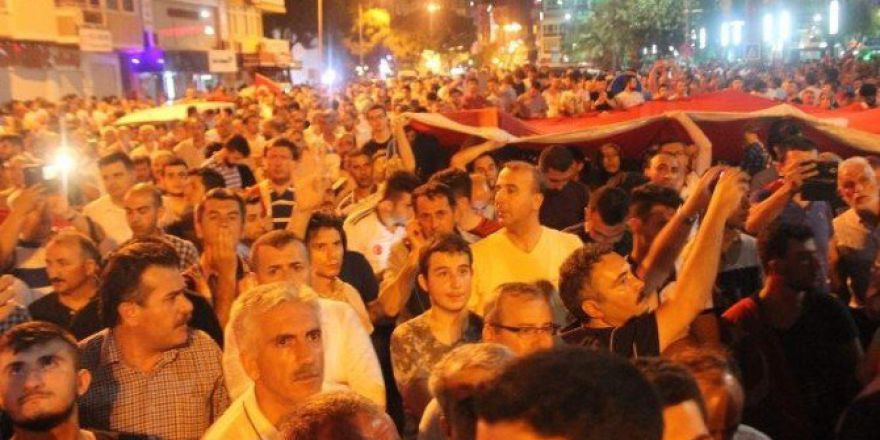 Erdem; “Ülke Ve Millet Olarak Büyük Bir Kabus Yaşadık”