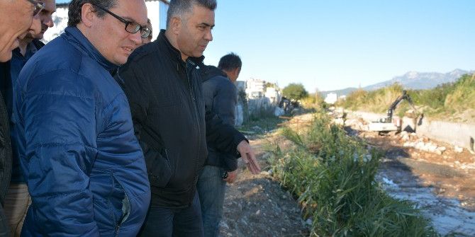 Coşkun, Kumluca Gavur Deresindeki Çalışmaları İnceledi