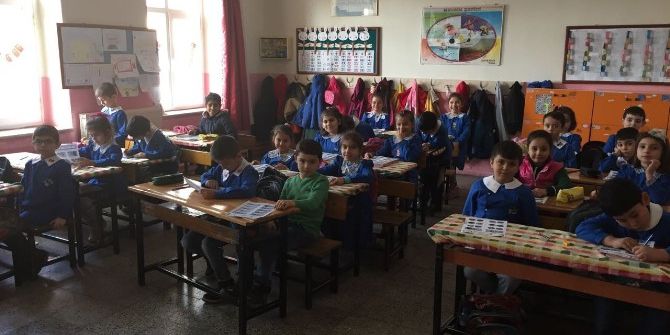 Soğuktan Üşüyen Öğrencilerin İmdadına Başkan Ergene Yetişti