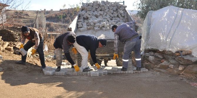 Hacıhıdır Yolları Çamurdan Kurtuldu