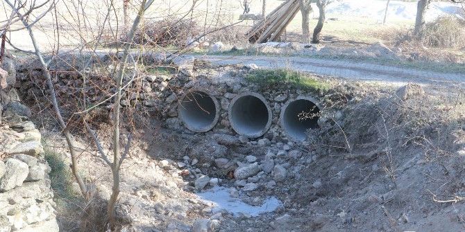 Yunusemre’nin Dereleri Temizleniyor