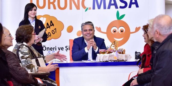 Başkan Uysal’a Turunç Reçeli Hediyesi