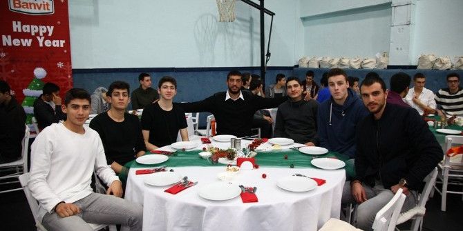 Banvit Yeni Yıl Yemeğinde Buluştu