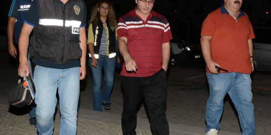 Aksaray’da 18 Hakim Ve Savcıya Fetö Operasyonu