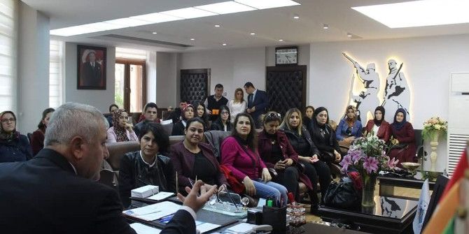 Engelli 29 Kadın “Girişimcilik” Belgelerini Aldı