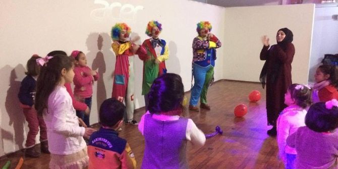 Mülteci Çocuklara Motivasyon Programı Düzenlendi