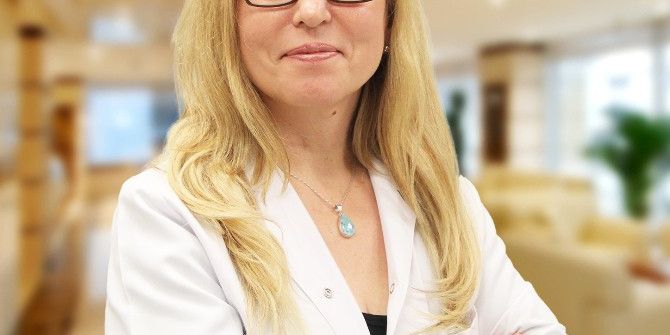 "Yumurtalık Sayısı Ve Kalitesinin Azaldığı İleri Yaşlardaysanız Dikkat"