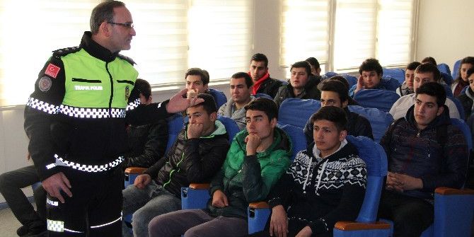 Fethiye Lise Öğrencilerine Trafik Eğitimi