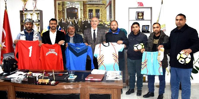 Başkan Kale’den Yeni Acarlarspor’a Destek