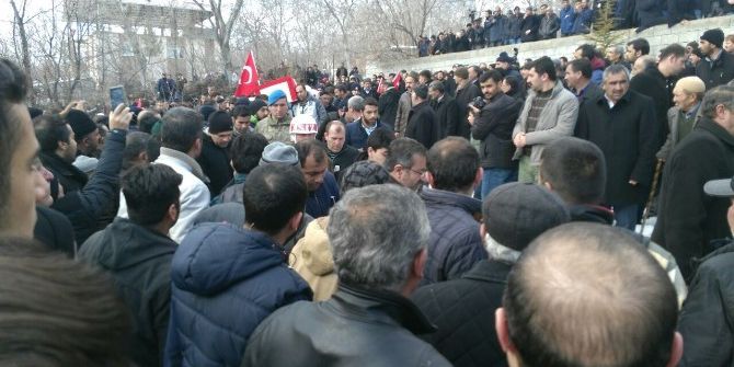 El-bab Şehidine Uğurlama Töreni