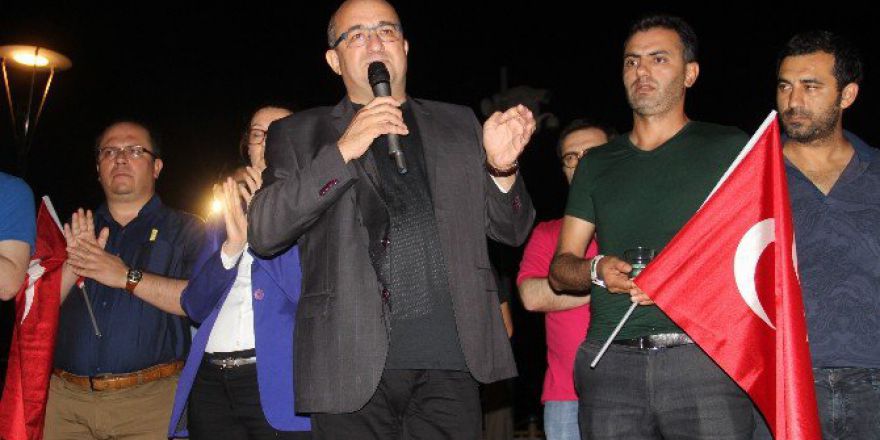 Çanakkale’de Demokrasi Nöbeti