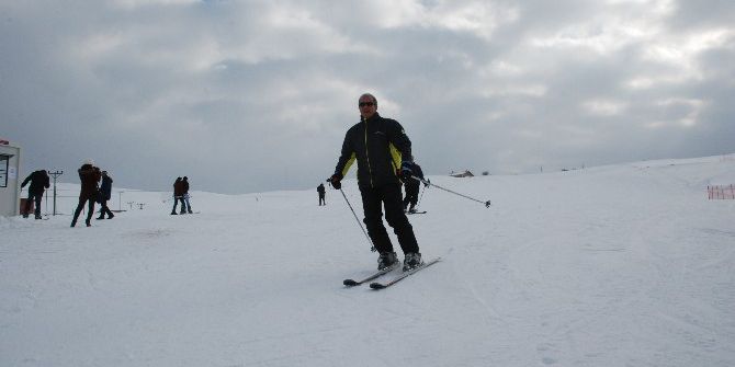 Spor Tutkunu Emniyet Müdürü
