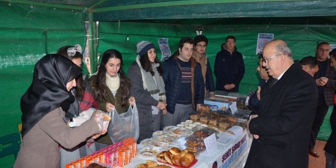 Öğrencilerden Mehmetçik İçin Kermes